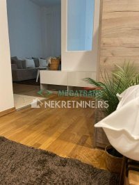 Nekretnina: 2.5-soban, manji, 40m2, ul.Novosadskog sajma, ALEKSANDAR CENTAR ID#1755