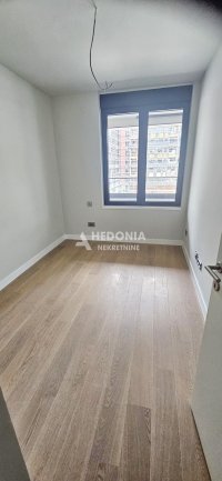 Nekretnina: Airport Garden, izdavanje 3.0 nov, prazan, parking ID#10574