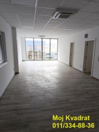 Nekretnina: Zrenjaninski put kod Metroa, 205m2
