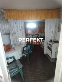 Nekretnina: Crepaja, prizemna 150m2 na 41,4 ari placa