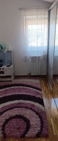 Nekretnina: Prodajem dvoiposoban kompletno namesten i uknjizen stan