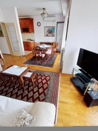 Nekretnina: Slavija, Svetozara Markovića, 84 m2+ parking mesto, prelep stan