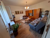 Nekretnina: Zemun - 1.0, dvorište, 34m2 ID#25621