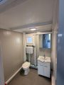 Izdaje se poslovni lokal 160m2-Batajnica