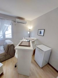 Nekretnina: Zemun, izdavanje, nova, lux nameštena garsonjera ID#10621