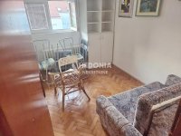 Nekretnina: Blok 34, Carina, 2.5, potkrovlje, starija zgrada ID#10625