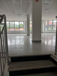 Nekretnina: Izdaje se lokal u centru Arandjelovca