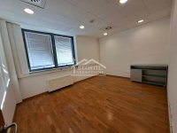 Nekretnina: Novi Beograd - Bež.kosa I - 330m2 ID#25834