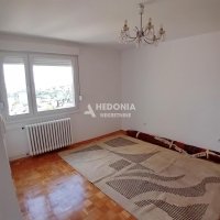 Nekretnina: Voždovac-Crkva, izdavanje, 5.0, renoviran, namešten ID#10667