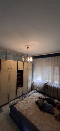 Nekretnina: Prodajem kucu u centru Jarkovca