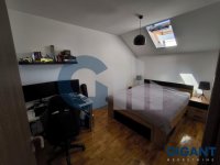 Nekretnina: MLADENOVAC Crkvena ID: 9833054