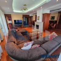 Nekretnina: STARI GRAD Strahinjića Bana ID: 9836252
