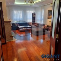 Nekretnina: STARI GRAD Strahinjića Bana ID: 9836252