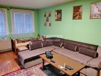 Nekretnina: Zemun, Ševina, izdavanje, komforan 1.0 stan ID#10697