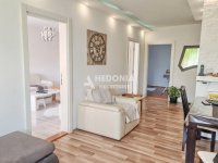 Nekretnina: Braće Jerković, 2.5, renoviran, dvostran, svetao ID#10700