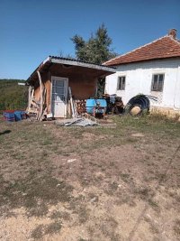 Nekretnina: Lučani, selo Rti, 30m2, plus 3 ha polj.zemljišta ID#1676