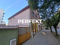 Nekretnina: Centar, sprtana kuća 274m2 na 9,62 ari