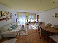 Nekretnina: Centar, trosoban, 81m2, II, eg
