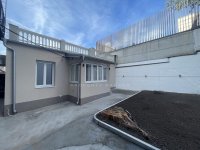 Nekretnina: Poslovni prostor sa dvorištem, renoviran, useljiv ID#5036